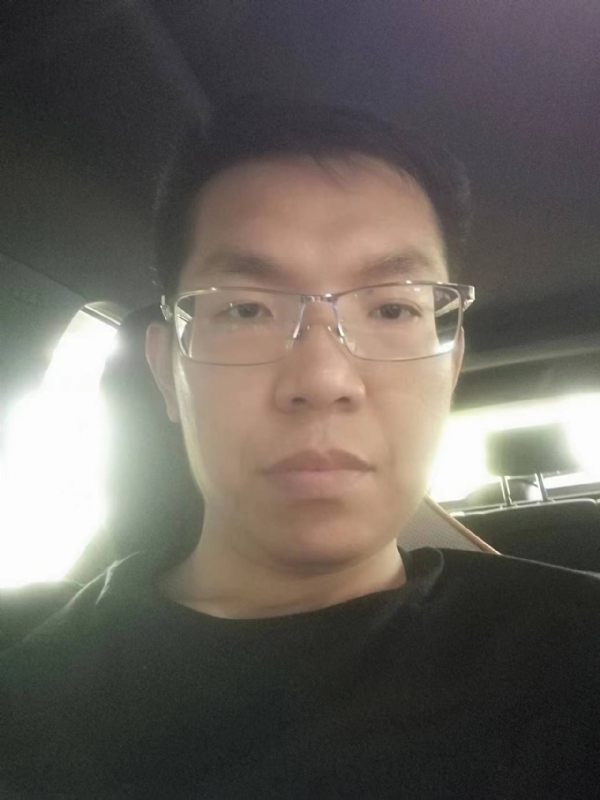 小黑包的第二张照片--潍坊残疾人相亲网